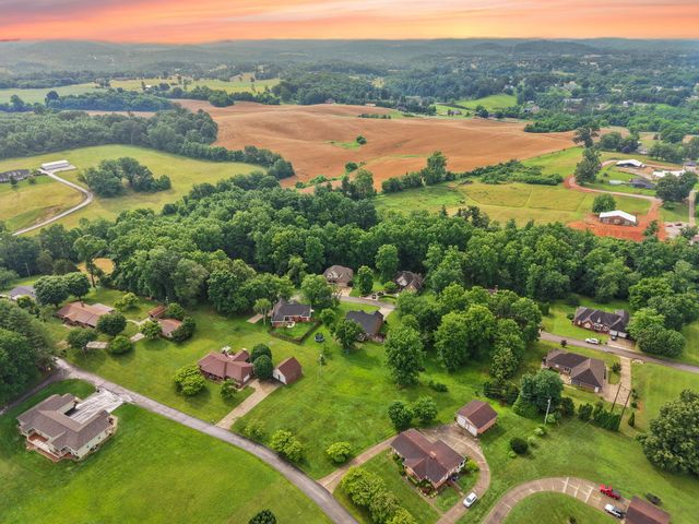 223 Sycamore Springs Drive, Somerset, KY 42503