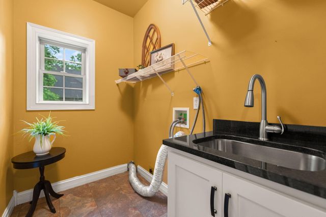 223 Sycamore Springs Drive, Somerset, KY 42503
