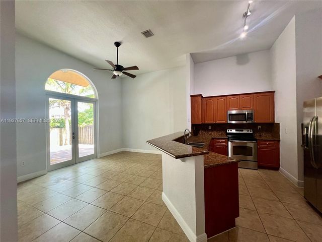 16020 SW 91st Ct, Palmetto Bay, FL 33157