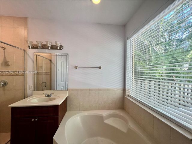 16020 SW 91st Ct, Palmetto Bay, FL 33157