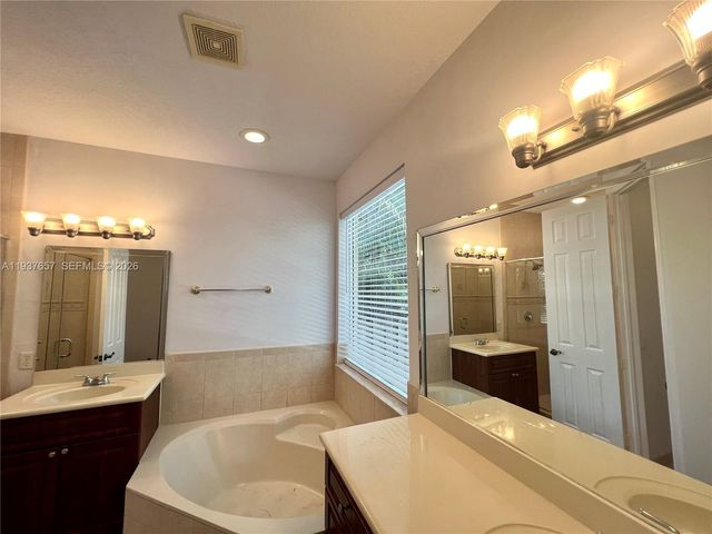 16020 SW 91st Ct, Palmetto Bay, FL 33157