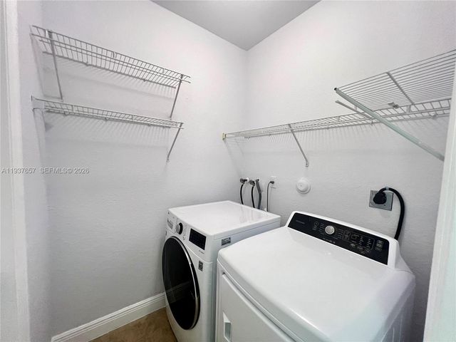 16020 SW 91st Ct, Palmetto Bay, FL 33157