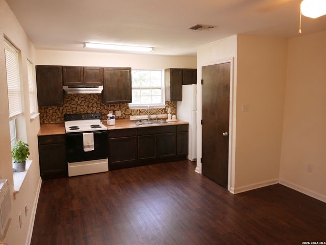 401 DORA ST, San Antonio, TX 78212