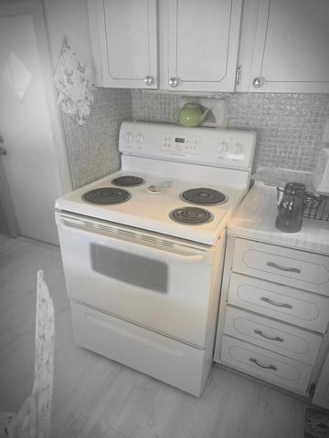 25 S Loafing Street 25, Hypoluxo, FL 33462