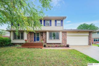 1701 Buckingham Drive, Lincoln, NE 68506