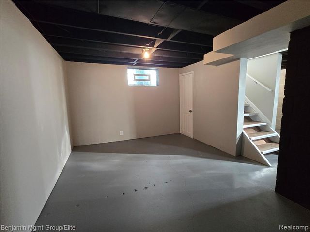 28461 Marquette Street, Garden City, MI 48135