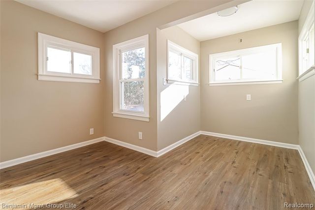 28461 Marquette Street, Garden City, MI 48135