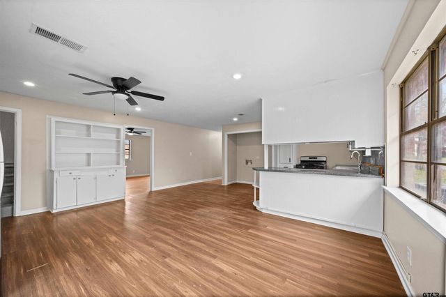 1522 N Ross, Tyler, TX 75702