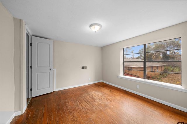1522 N Ross, Tyler, TX 75702