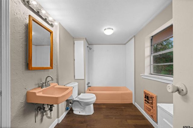 1522 N Ross, Tyler, TX 75702