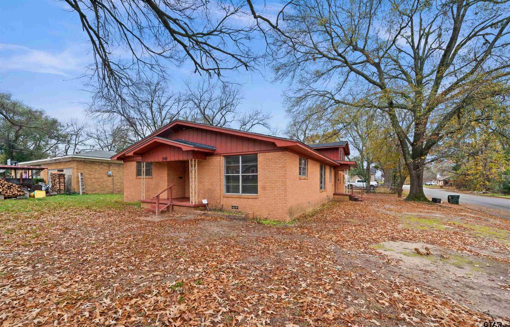 1522 N Ross, Tyler, TX 75702