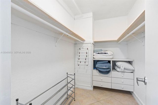 10185 Collins Avenue 521, Bal Harbour, FL 33154