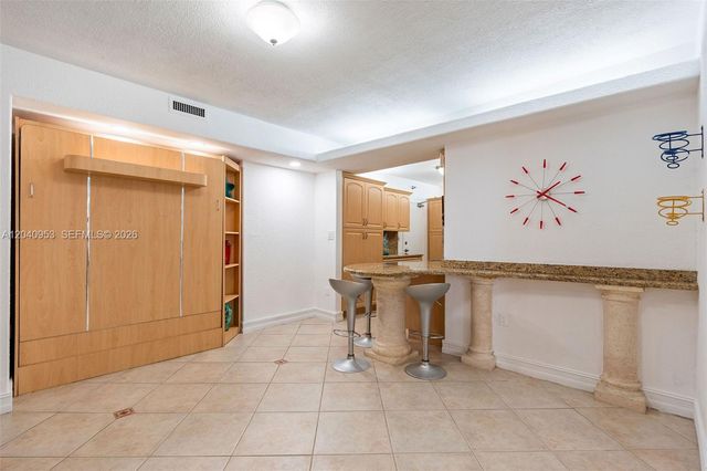 10185 Collins Avenue 521, Bal Harbour, FL 33154
