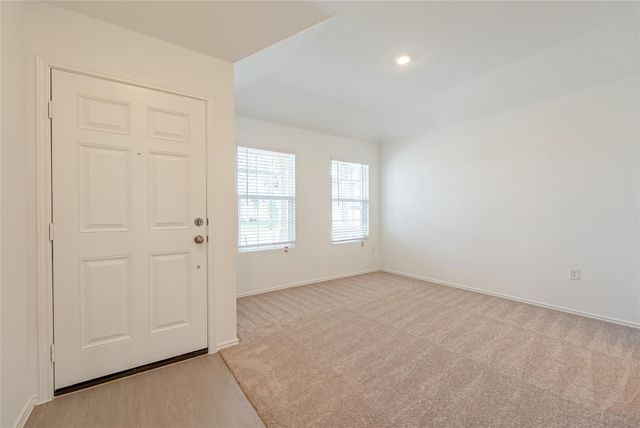 200 Camargue DR, Hutto, TX 78634