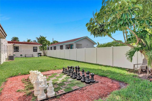 1704 Rodman Street 1, Hollywood, FL 33020