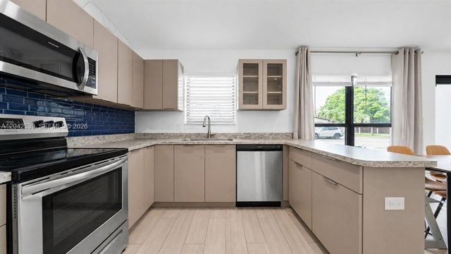 1704 Rodman Street 1, Hollywood, FL 33020