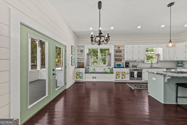 2852 Dixie Road, Covington, GA 30014