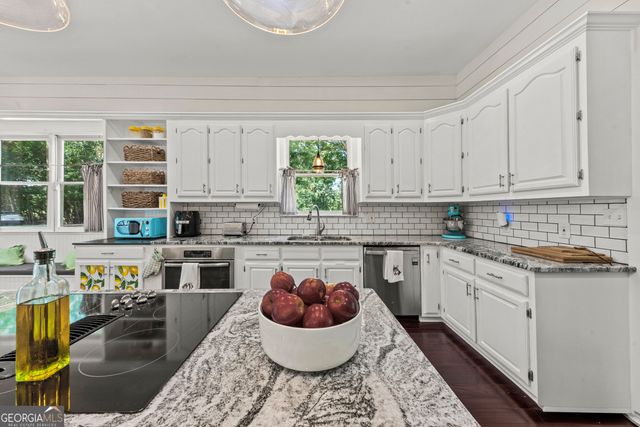 2852 Dixie Road, Covington, GA 30014