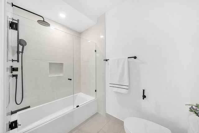 100 Station Lndg 712, Medford, MA 02155