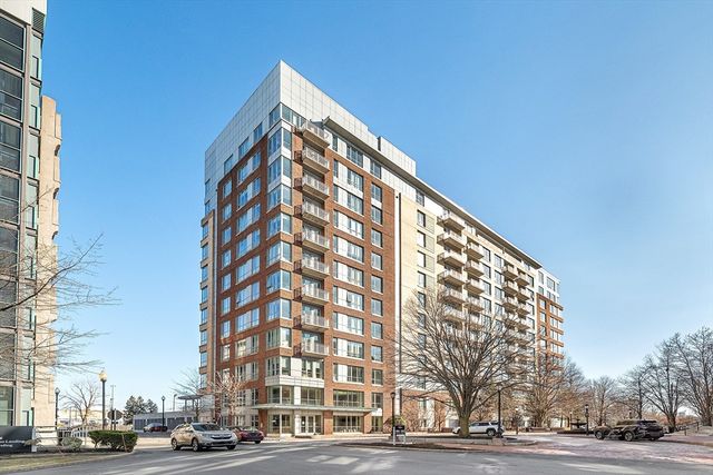 100 Station Lndg 712, Medford, MA 02155