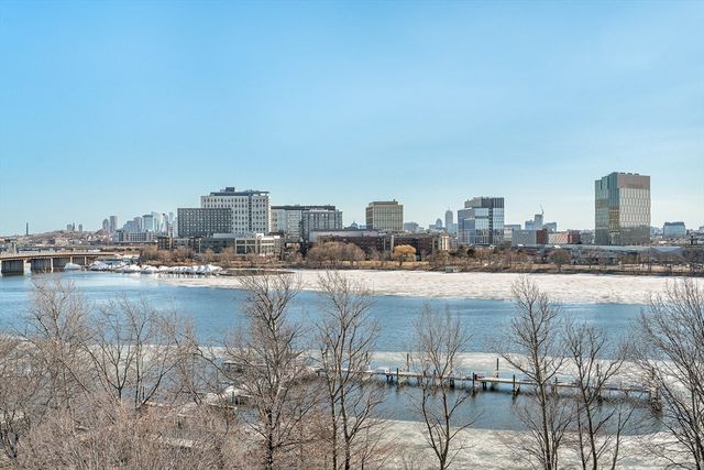 100 Station Lndg 712, Medford, MA 02155