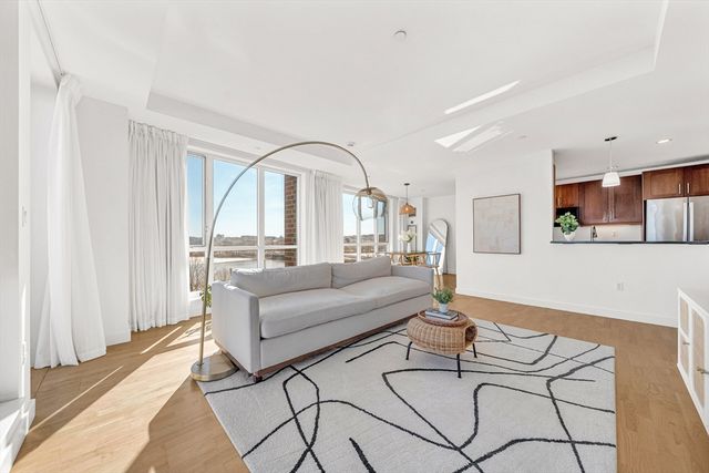 100 Station Lndg 712, Medford, MA 02155