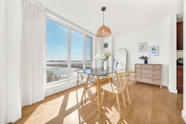 100 Station Lndg 712, Medford, MA 02155