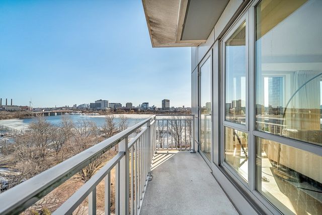 100 Station Lndg 712, Medford, MA 02155