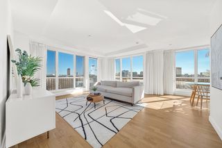 100 Station Lndg 712, Medford, MA 02155