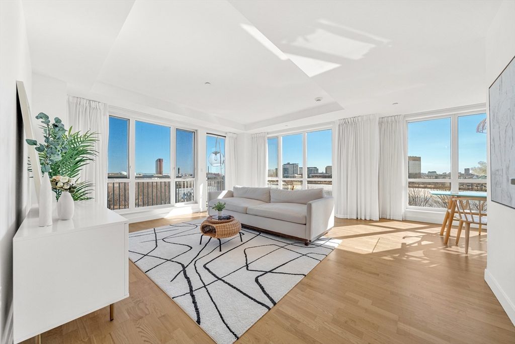 100 Station Lndg 712, Medford, MA 02155