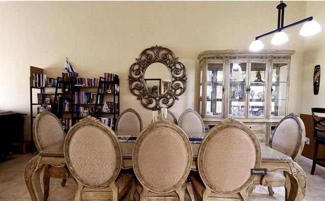 9460 Meadowood Drive 202, Fort Pierce, FL 34951