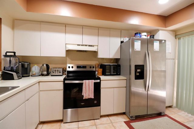 9460 Meadowood Drive 202, Fort Pierce, FL 34951