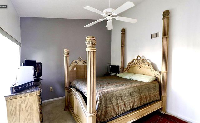 9460 Meadowood Drive 202, Fort Pierce, FL 34951