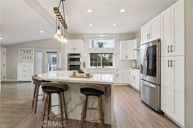 18320 Ingomar Street, Reseda (los Angeles), CA 91335