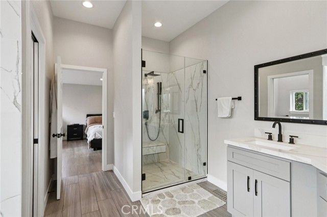 18320 Ingomar Street, Reseda (los Angeles), CA 91335