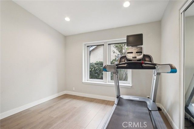 18320 Ingomar Street, Reseda (los Angeles), CA 91335