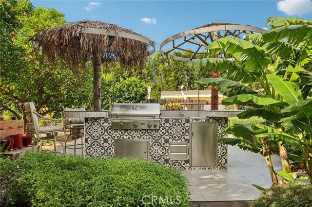 18320 Ingomar Street, Reseda (los Angeles), CA 91335