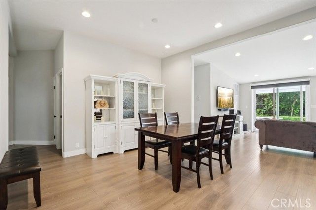 18320 Ingomar Street, Reseda (los Angeles), CA 91335