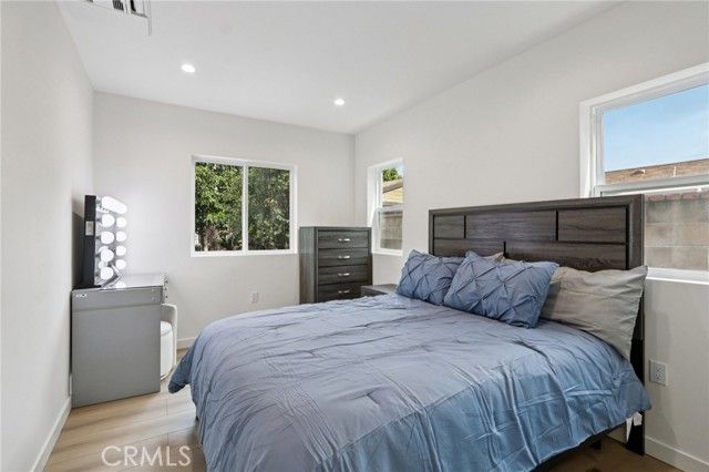 18320 Ingomar Street, Reseda (los Angeles), CA 91335