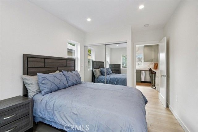 18320 Ingomar Street, Reseda (los Angeles), CA 91335