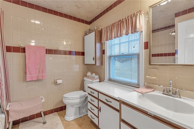 1275 Park Pl, Beaver, PA 15009