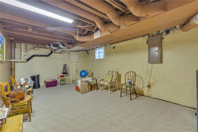 1275 Park Pl, Beaver, PA 15009