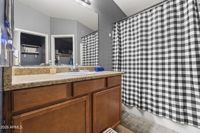 40442 W THORNBERRY Lane, Maricopa, AZ 85138