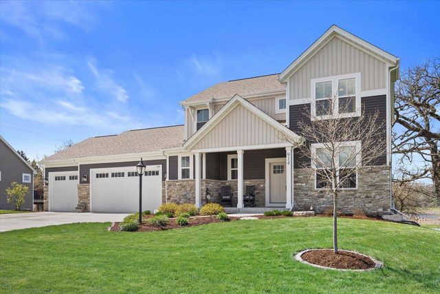 914 Foxwalk DRIVE, Waterford, WI 53185
