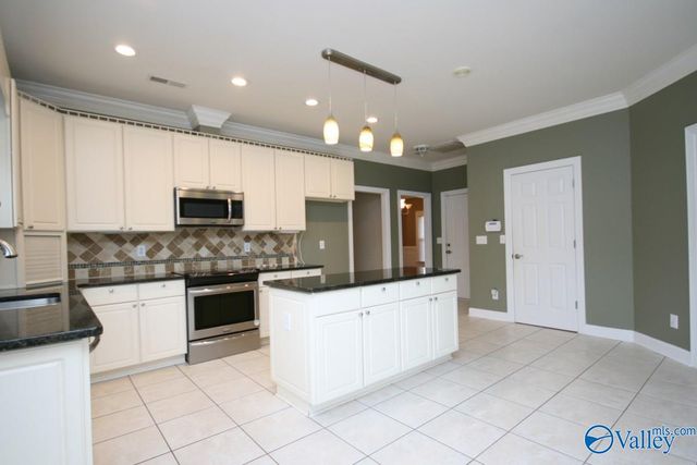 2654 Quarter Lane, Owens Cross Roads, AL 35763