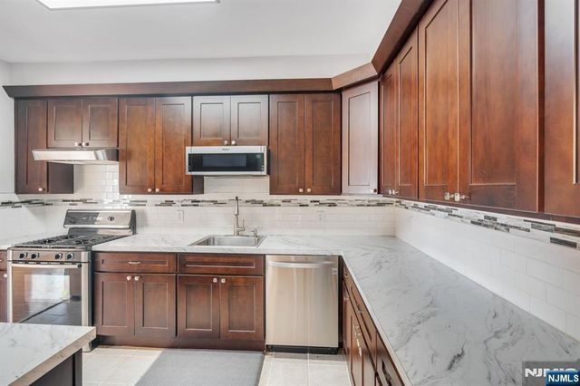 66 Bergen Ridge Road Unit 1, North Bergen, NJ 07047