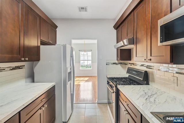 66 Bergen Ridge Road Unit 1, North Bergen, NJ 07047