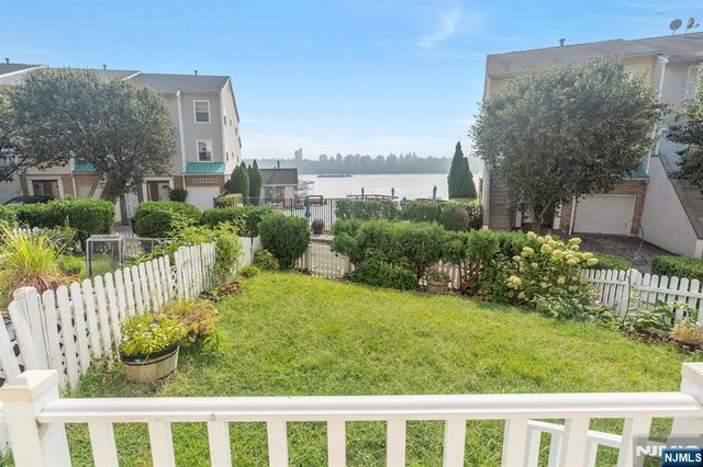 66 Bergen Ridge Road Unit 1, North Bergen, NJ 07047