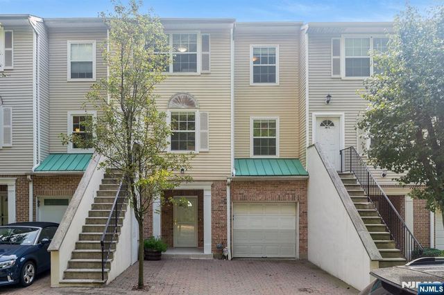 66 Bergen Ridge Road Unit 1, North Bergen, NJ 07047