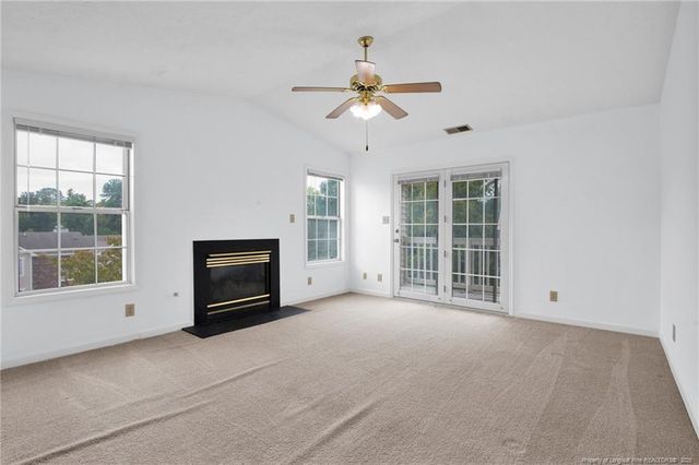 2701 Preston Woods Lane 9, Fayetteville, NC 28304
